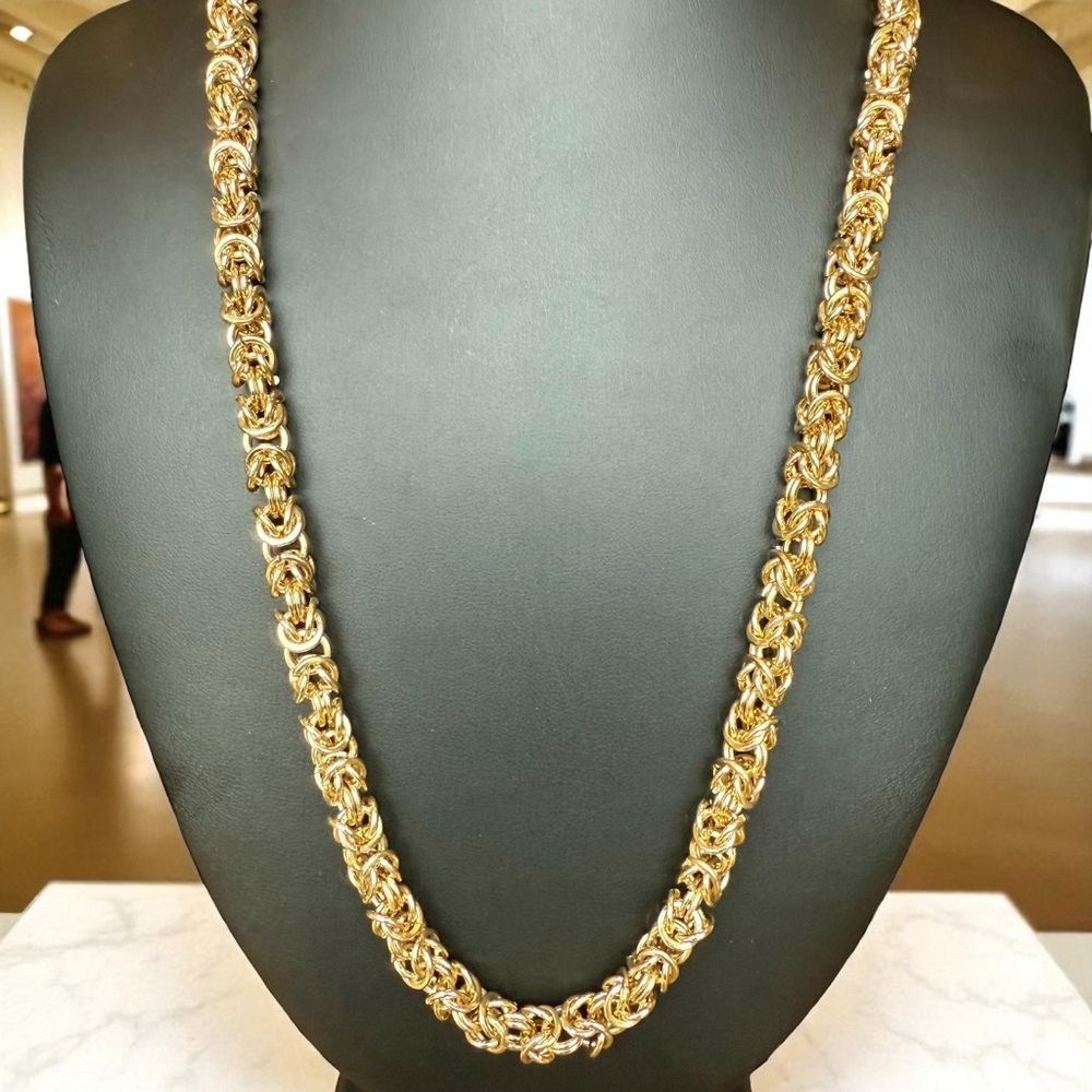 Vintage Bold Chunky 7mm Wide Fancy Link Chain Necklace 24” Length